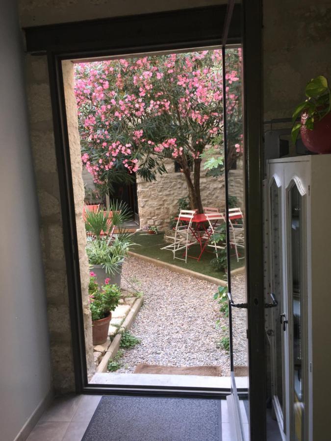 Chambre Sur Jardin Secret - Avignon Centre - Climatisee Экстерьер фото