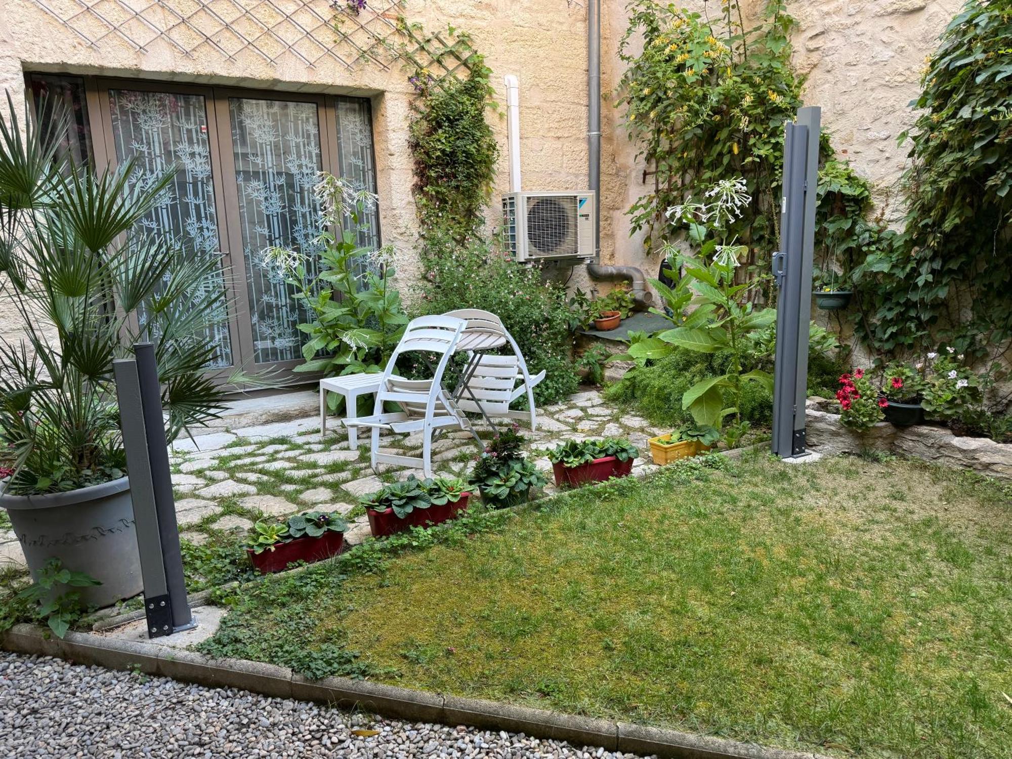 Chambre Sur Jardin Secret - Avignon Centre - Climatisee Экстерьер фото